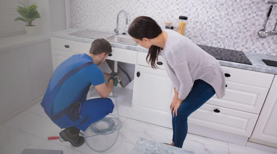 Professional Leak Detection Services in McKinnon, WY